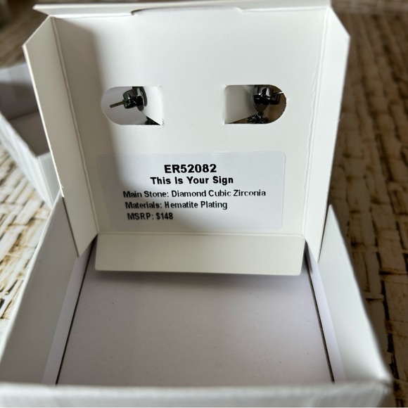 🐾 This Is Your Sign 🐾 - Picture 7 of 7